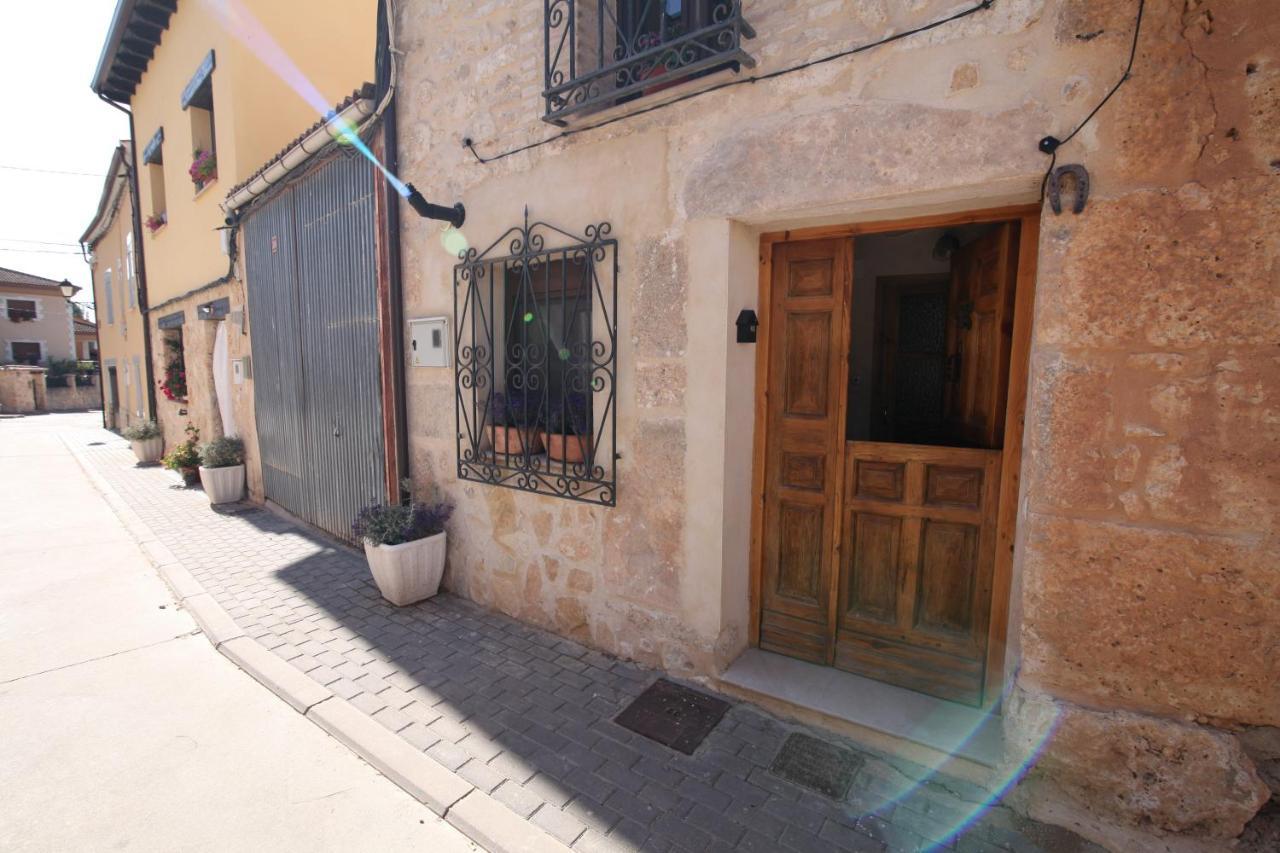 Wabisabi Townhouse Villa Montejo de la Vega de la Serrezuela Eksteriør billede
